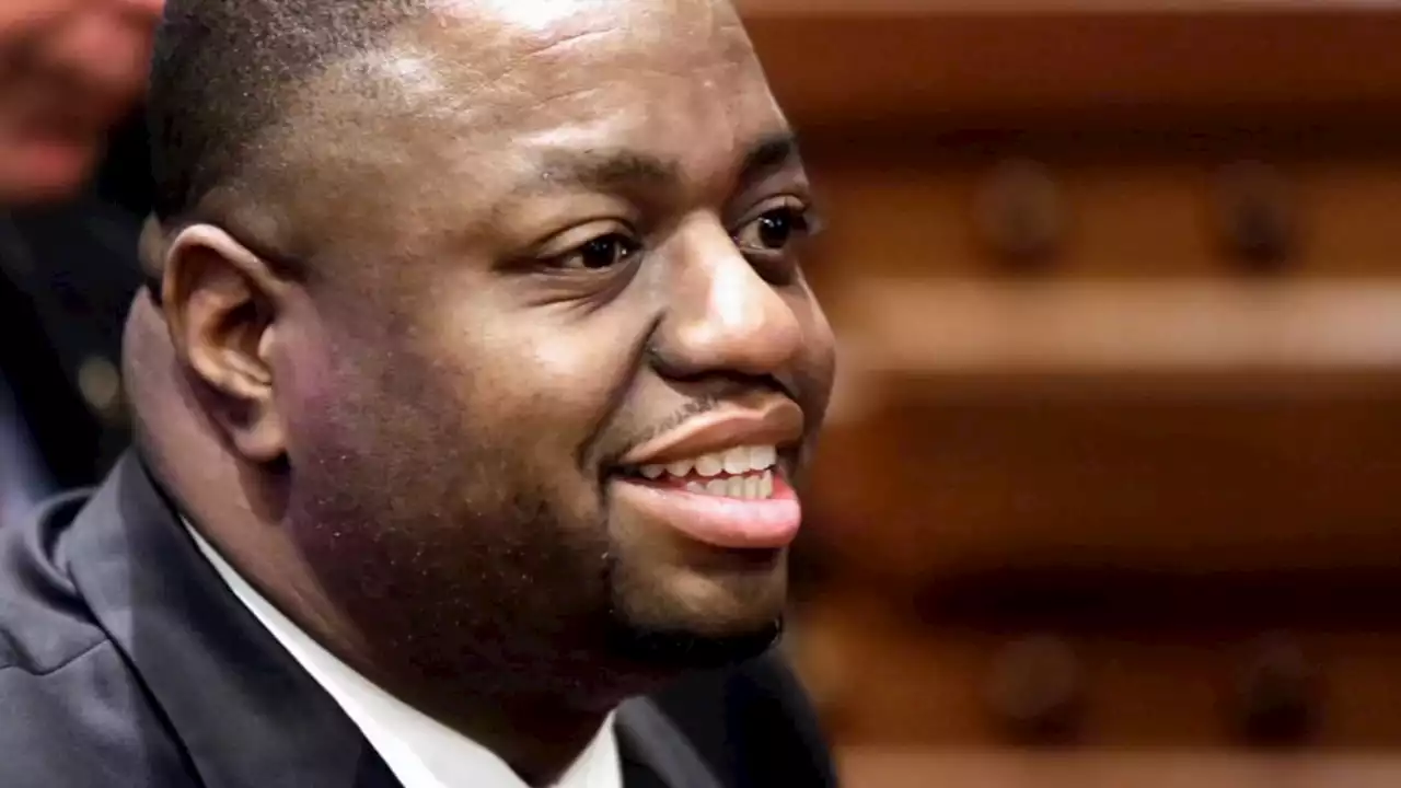 State Sen. Emil Jones III gives up leadership posts after federal bribery charges