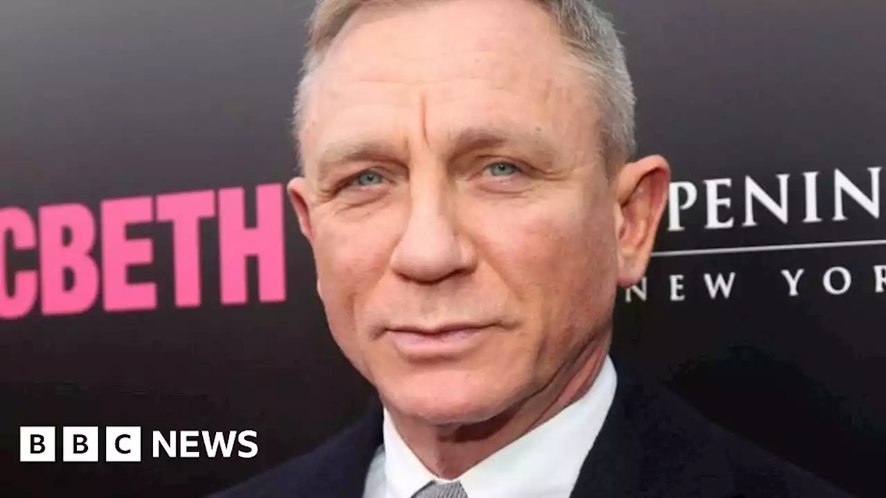 James Bond actor sends good luck message to 3 Dads