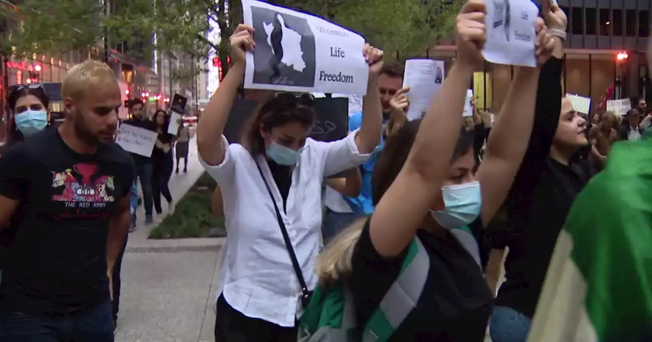 Crowd gathers in Federal Plaza to protest death of Mahsa Amini in 'morality police' custody in Iran