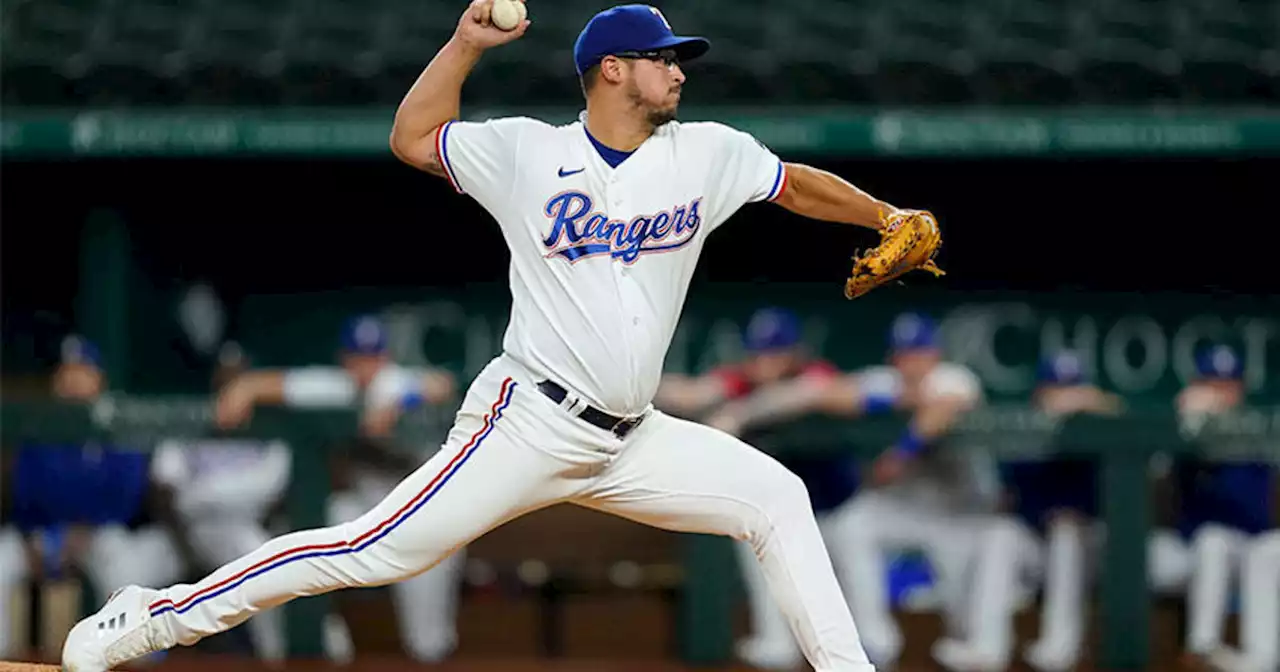 Josh Smith's 1st over-fence HR helps Rangers beat Angels 7-2