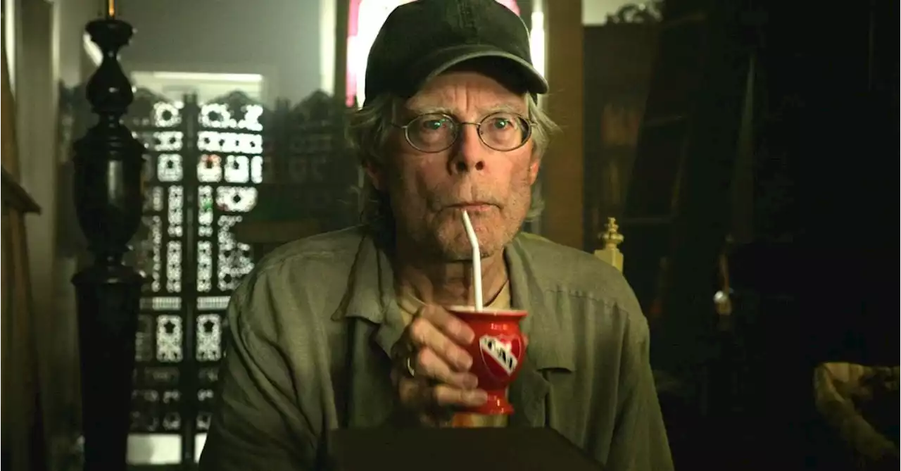 Stephen King Fans Celebrate Horror Icon's 75th Birthday