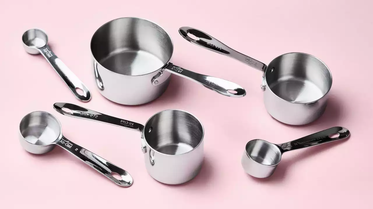 Odd-Sized Measuring Cups Are Like a Kitchen Cheat Code