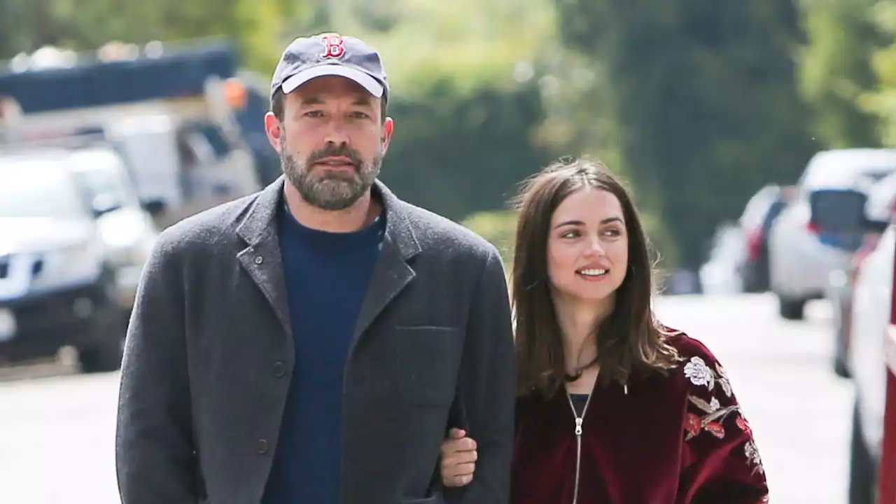 Ana de Armas on 'Unsafe' Attention She Received While With Ben Affleck