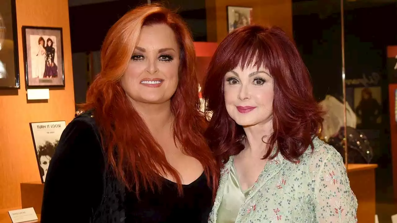 Wynonna Judd Recalls Saying Goodbye to Late Mother Naomi