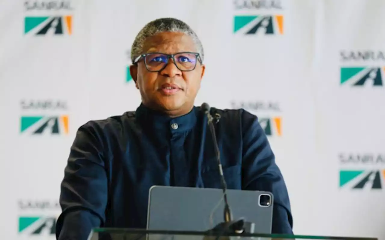 Transport Minister Mbalula expected to release report on deadly Pongola crash