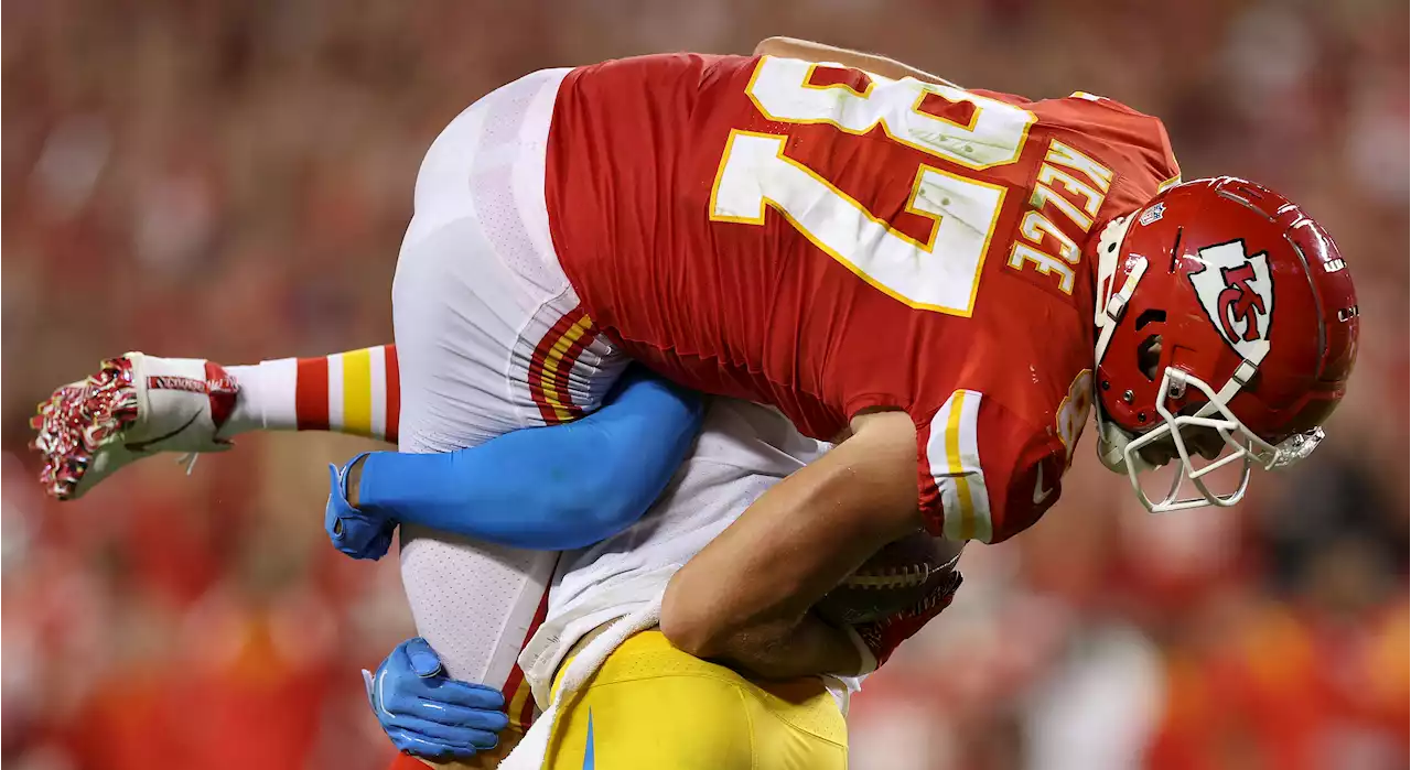 Travis Kelce reacts to getting 'powerbombed' by Derwin James Jr.: 'He surprised the s--- out of me'