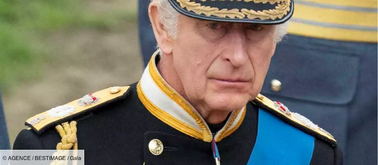 Charles III prêt à bouleverser la monarchie : il ne veut “pas régner comme sa mère” - Gala