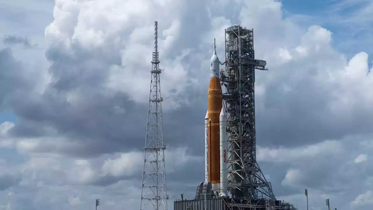 NASA says its hydrogen leak fixes worked, meaning Artemis I may launch this month