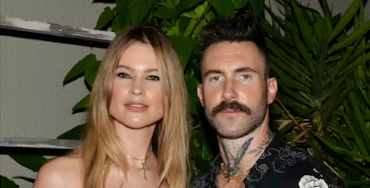 Adam Levine ha tradito la moglie: l’amante mostra i loro messaggi su Tik Tok - iO Donna