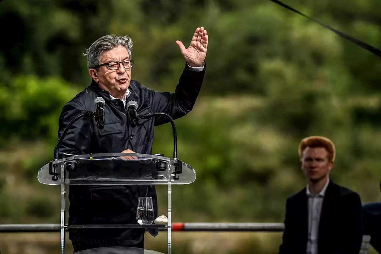 Affaire Quatennens, la succession de Jean-Luc Mélenchon en question