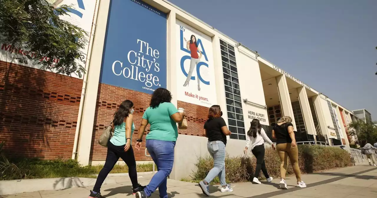 UC admissions to give second chance to rejected students who failed to meet requirements