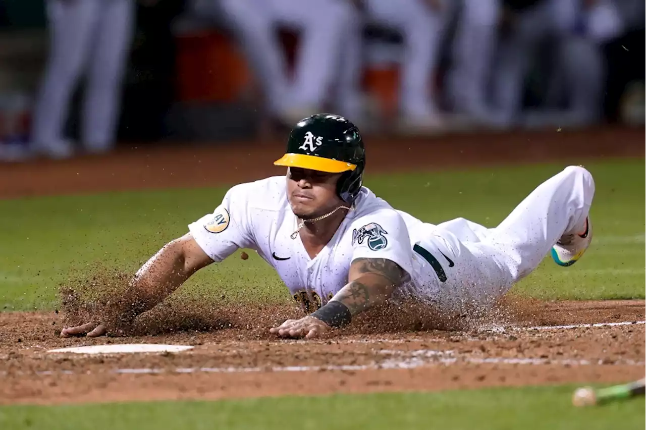 Athletics take another win off Mariners in low-scoring affair