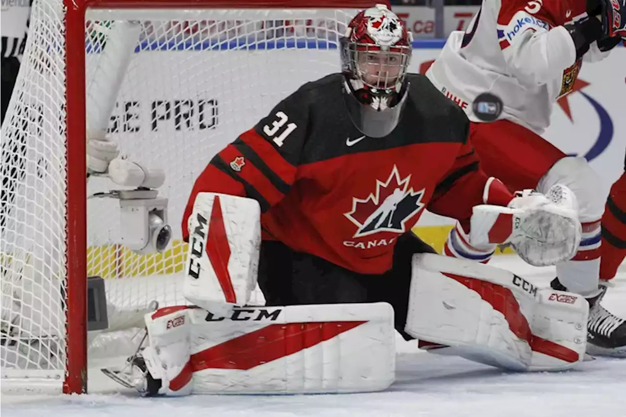 Carter Hart ‘fully cooperating’ with NHL investigation into sexual assault allegation involving Canada’s 2018 World Juniors team