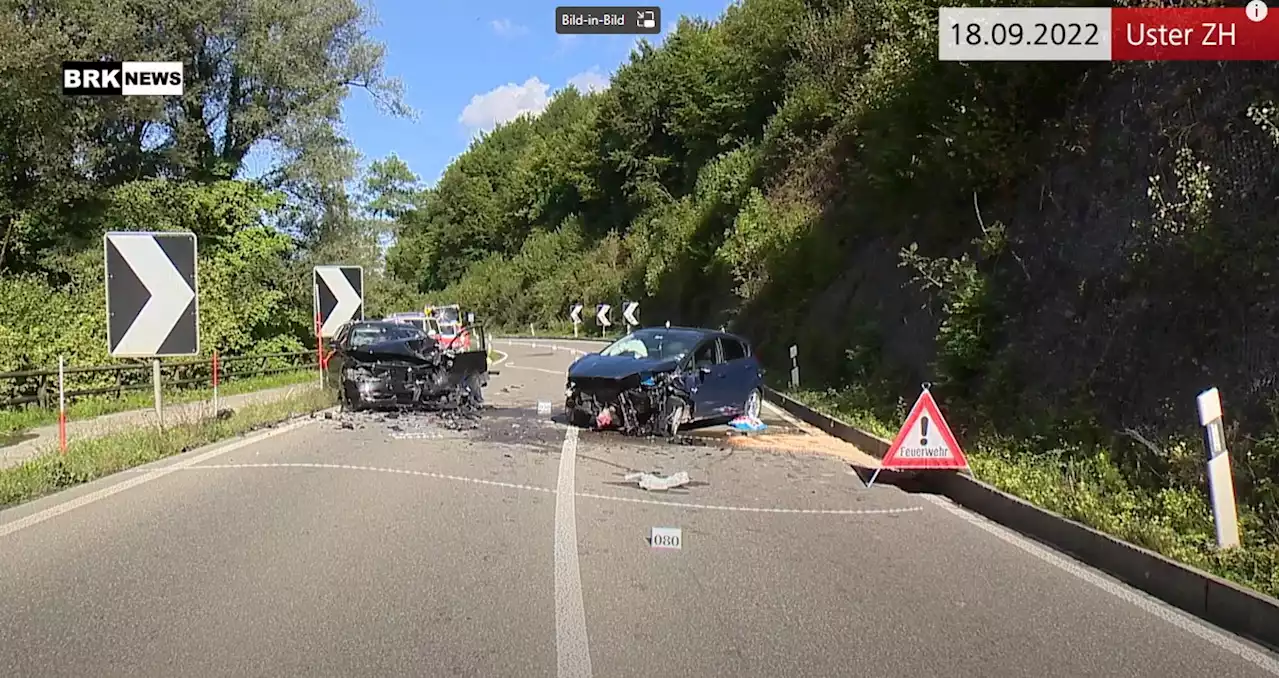 Stadt Uster ZH: Auto gerät auf Gegenfahrbahn – drei Verletzte (Video)