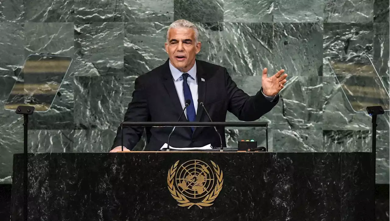 Israele e Palestina, la svolta di Lapid all'Onu: 'Due Stati per due popoli'. Ma il suo governo si divide