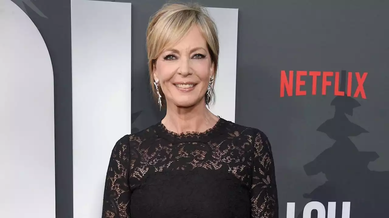 Allison Janney says Liam Neeson. Helen Mirren inspired career shifts