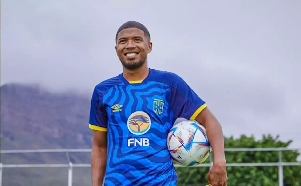 Cape Town City sign Lyle Lakay from Mamelodi Sundowns