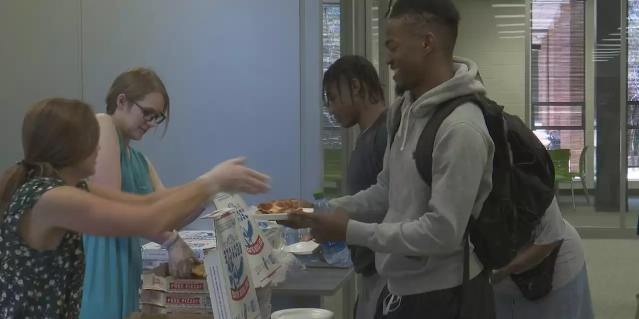 Enterprise State Community College holds “Pizza with President” event