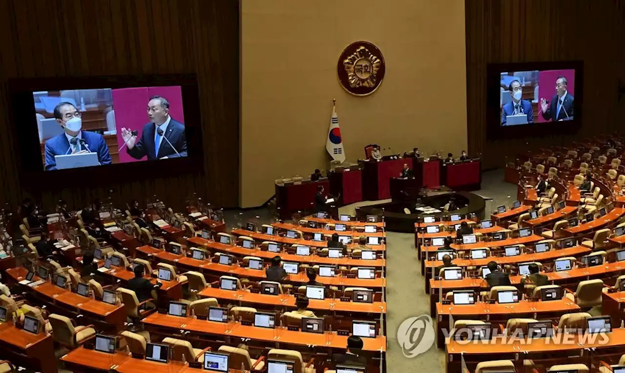 대정부질문 마무리…野 '외교 참사'·與 '이재명 의혹' 난타전 | 연합뉴스