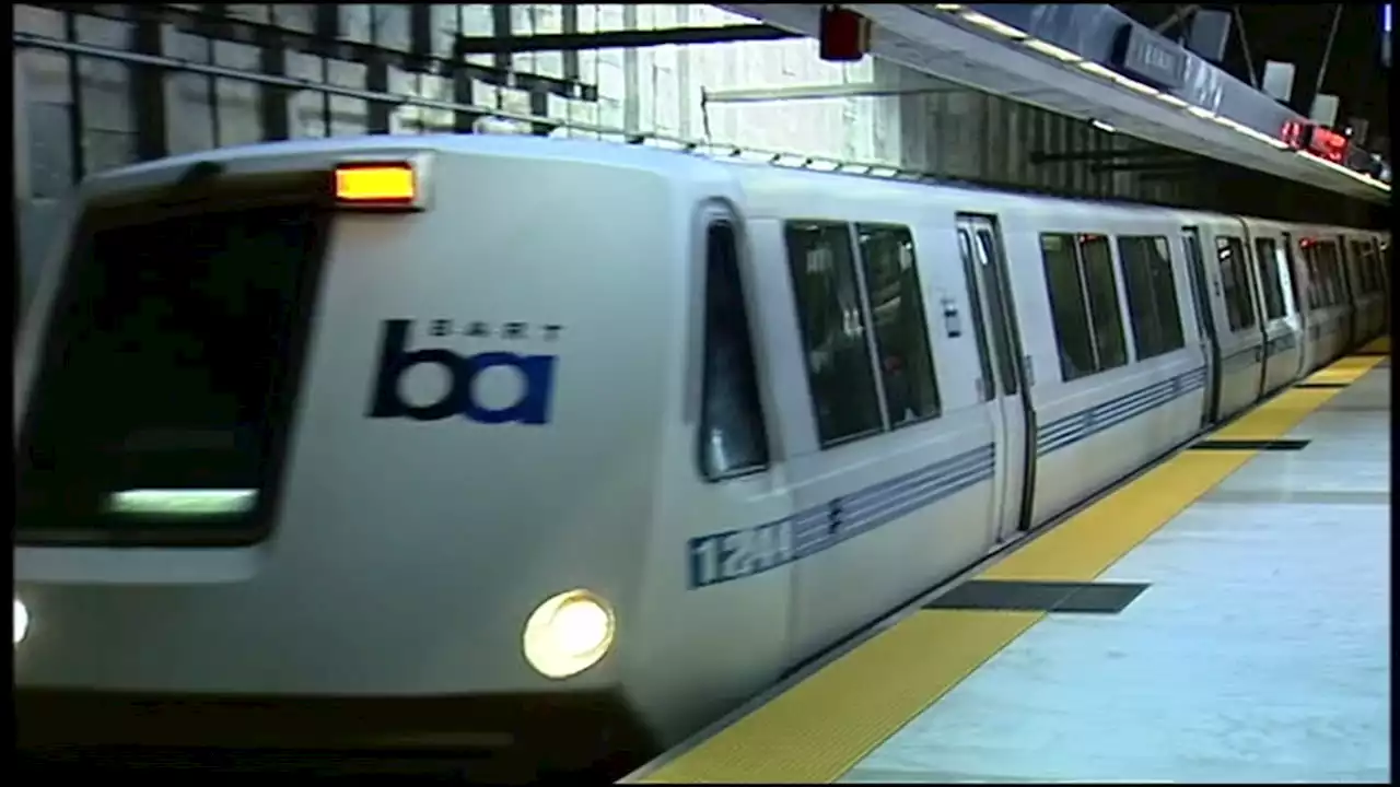 200 BART passengers stuck in Transbay Tube, disabled train will be towed, agency says