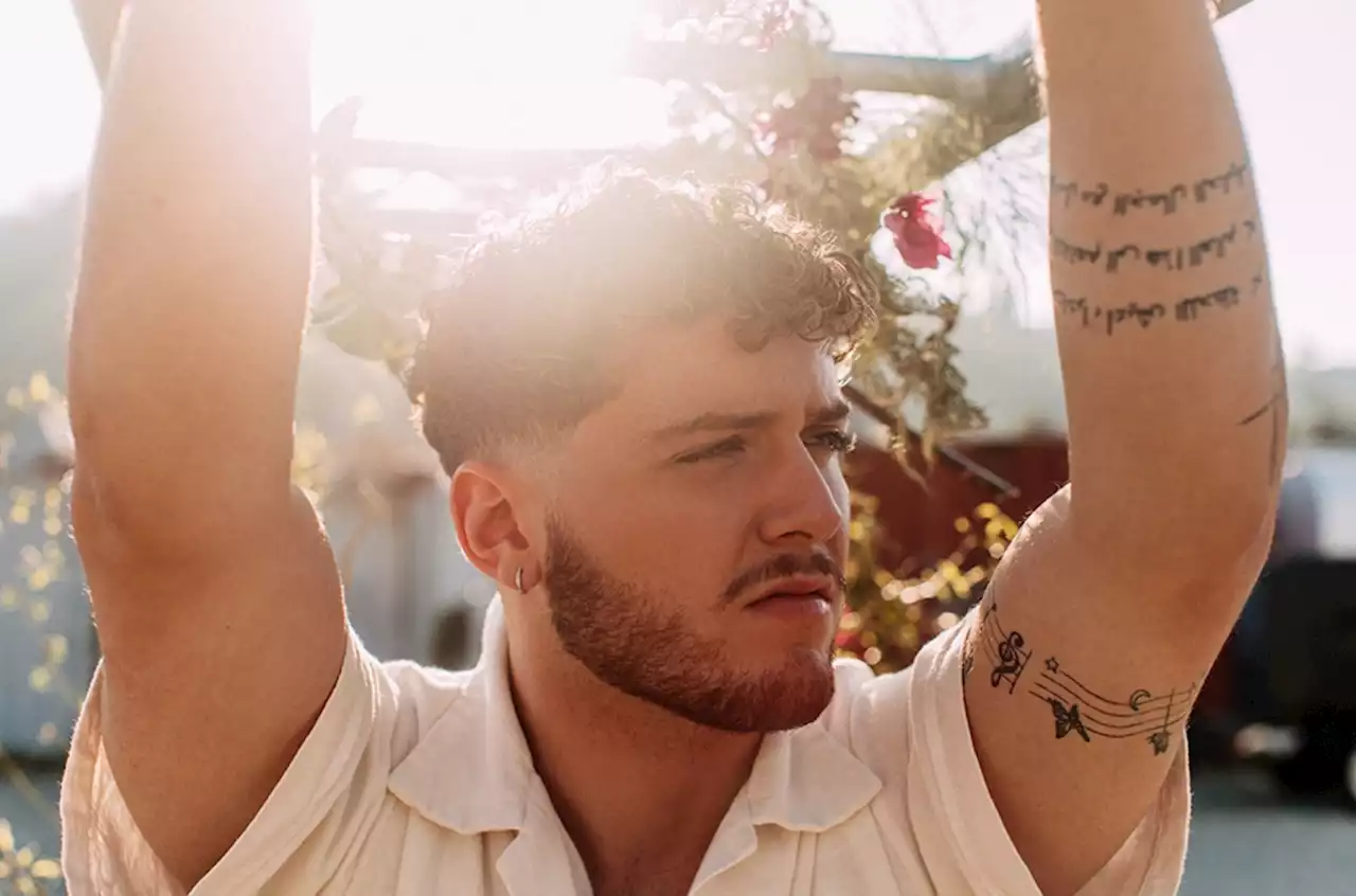 Bazzi Talks Label Hiring a Private Investigator for ‘Heaven’ Sample, Co-Writing K-Pop Songs & More