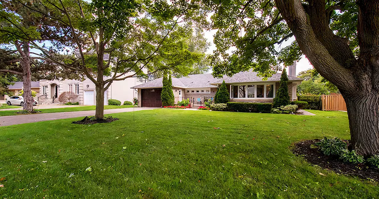 This small Toronto bungalow is almost $5 million because of its grass value