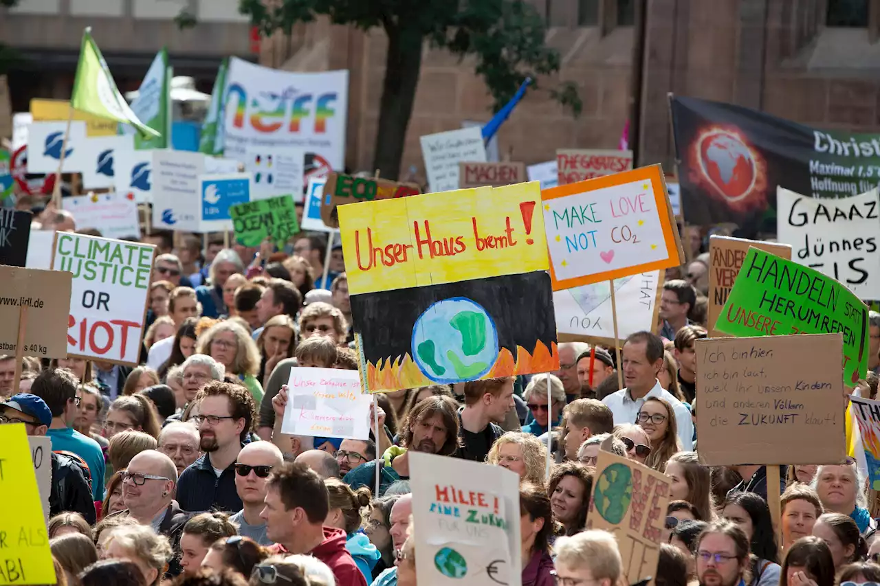 Globaler Klimastreik: Großer Demo-Zug durch Nürnberg