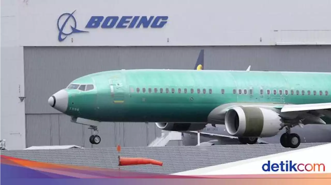 Boeing Tipu Investor Soal Keamanan 737 MAX, Didenda Rp 3 T!