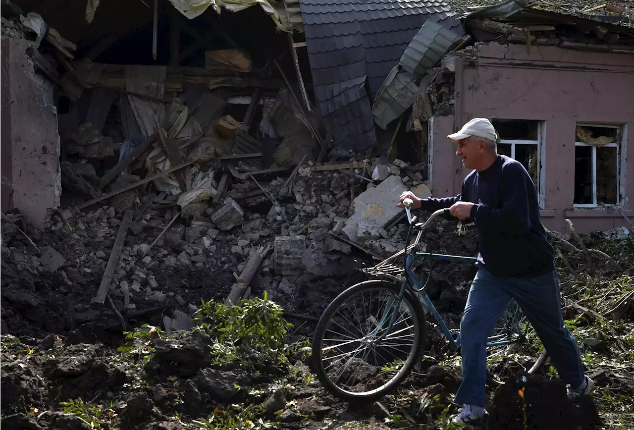 Tears and Hugs for Russians Called Up to Fight in Ukraine