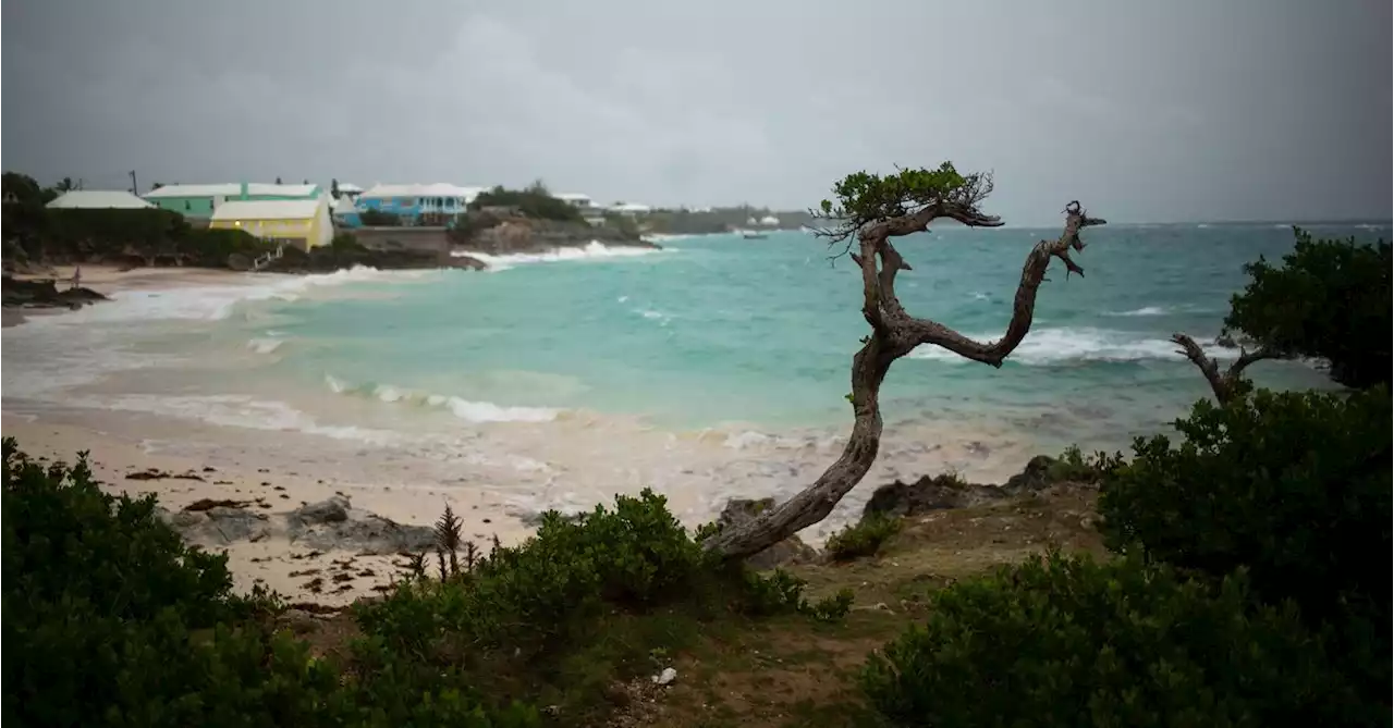 Hurricane Fiona threatens Bermuda while on course to batter Canada