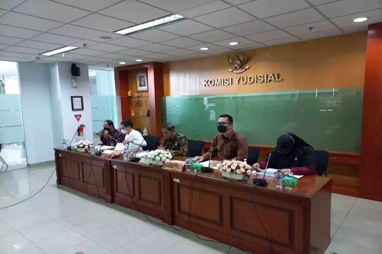 KY akan Periksa Hakim yang Terlibat dalam Kasus Suap Hakim Agung Sudrajat Dimyati