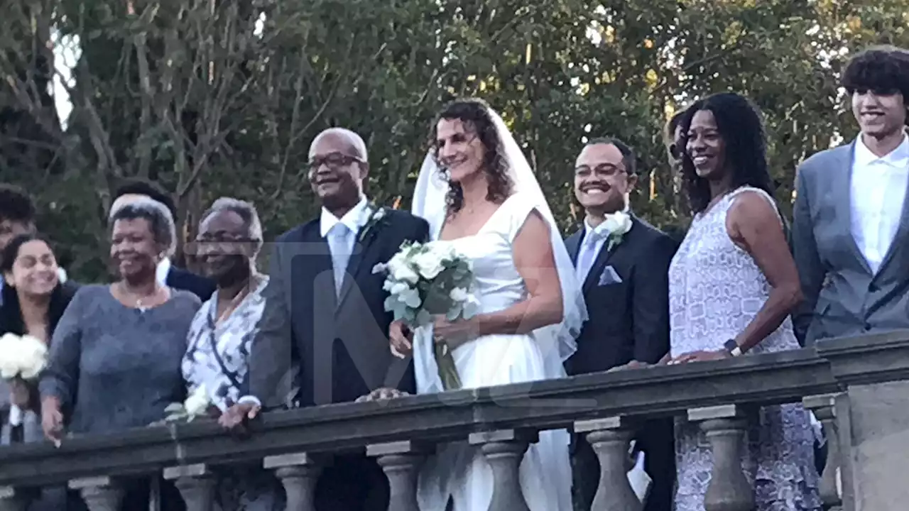 'Diff'rent Strokes' Star Todd Bridges Gets Married in Beverly Hills