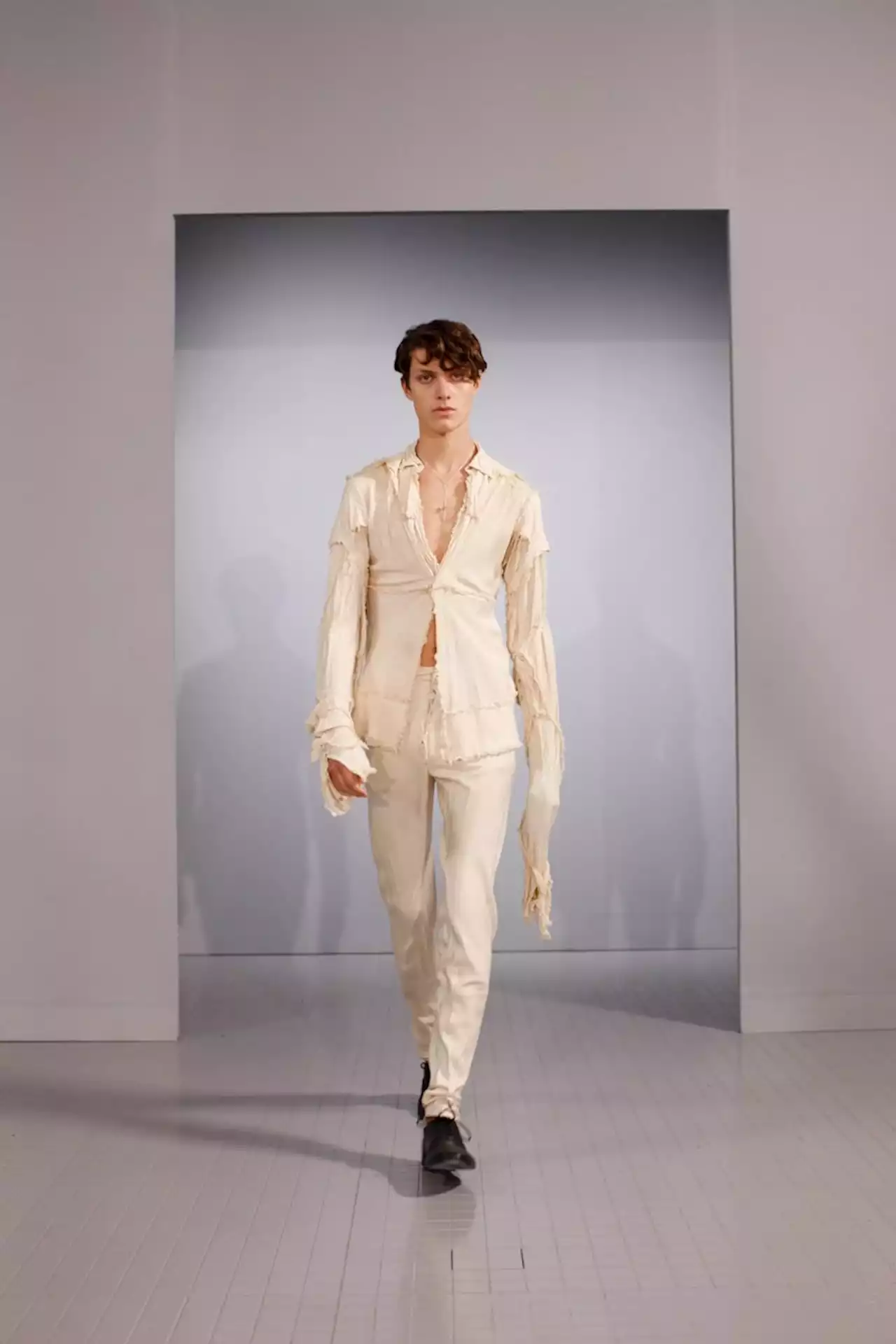 Paolo Carzana Spring 2023 Ready-to-Wear Collection