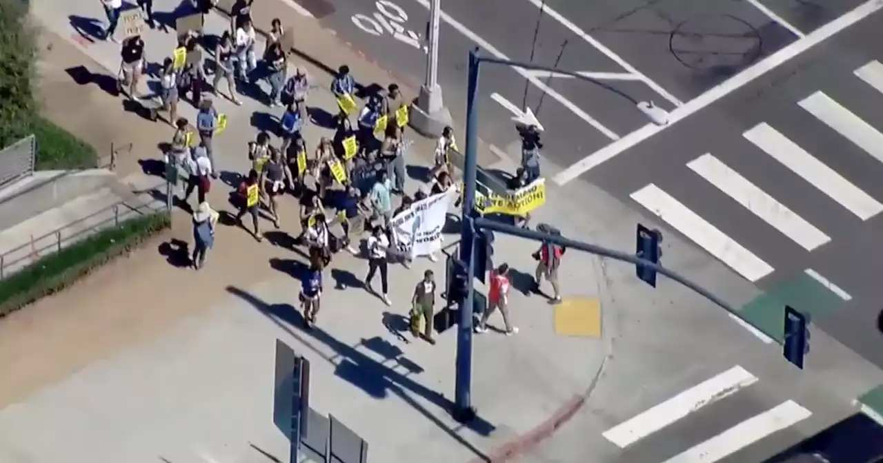 Students across San Diego march for Global Day of Climate Action