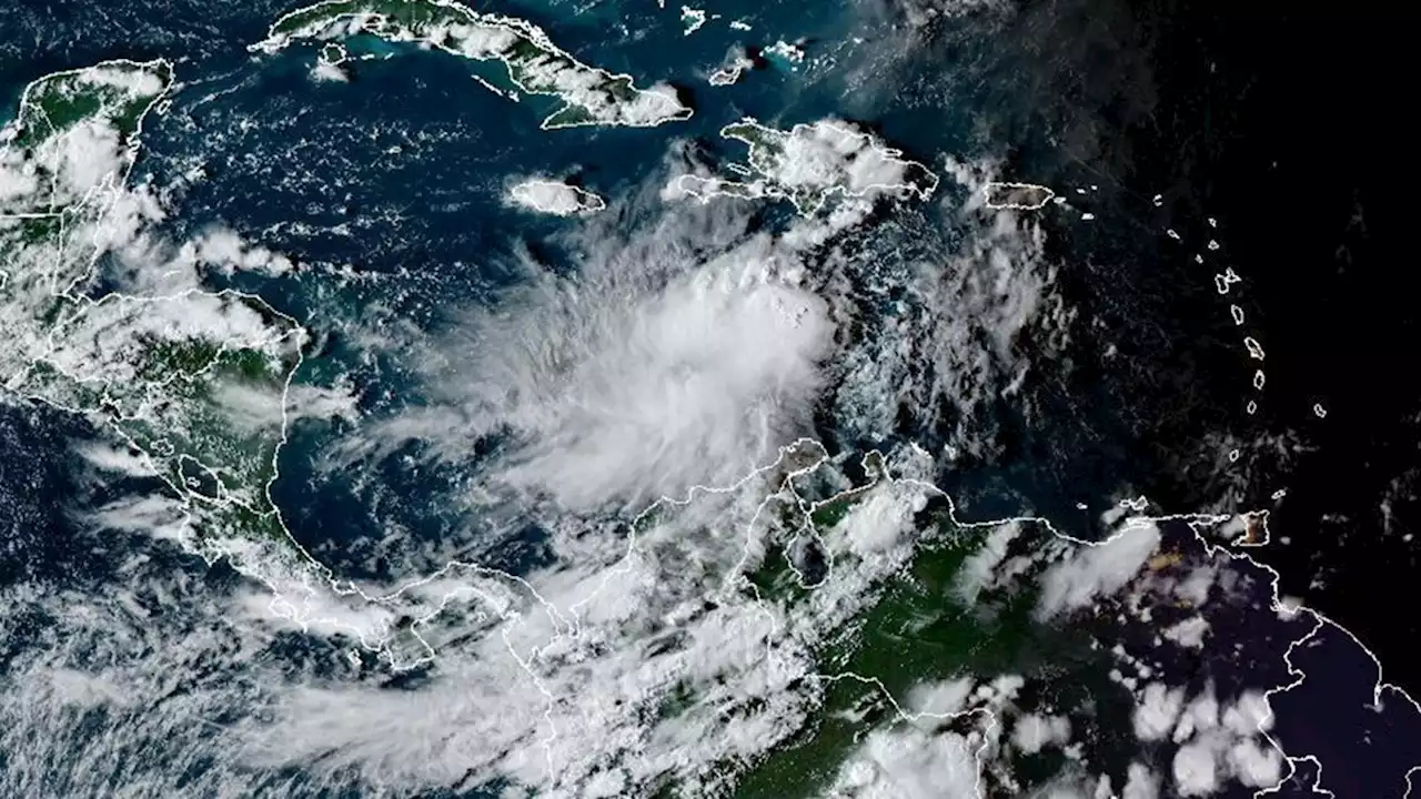 Tropical Storm Ian predicted to intensify as it heads towards Florida