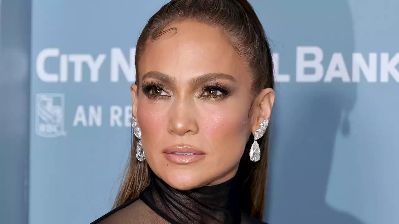 Jennifer Lopez Is In Yet Another Wedding Movie, and the Hair Is Already Sending Me