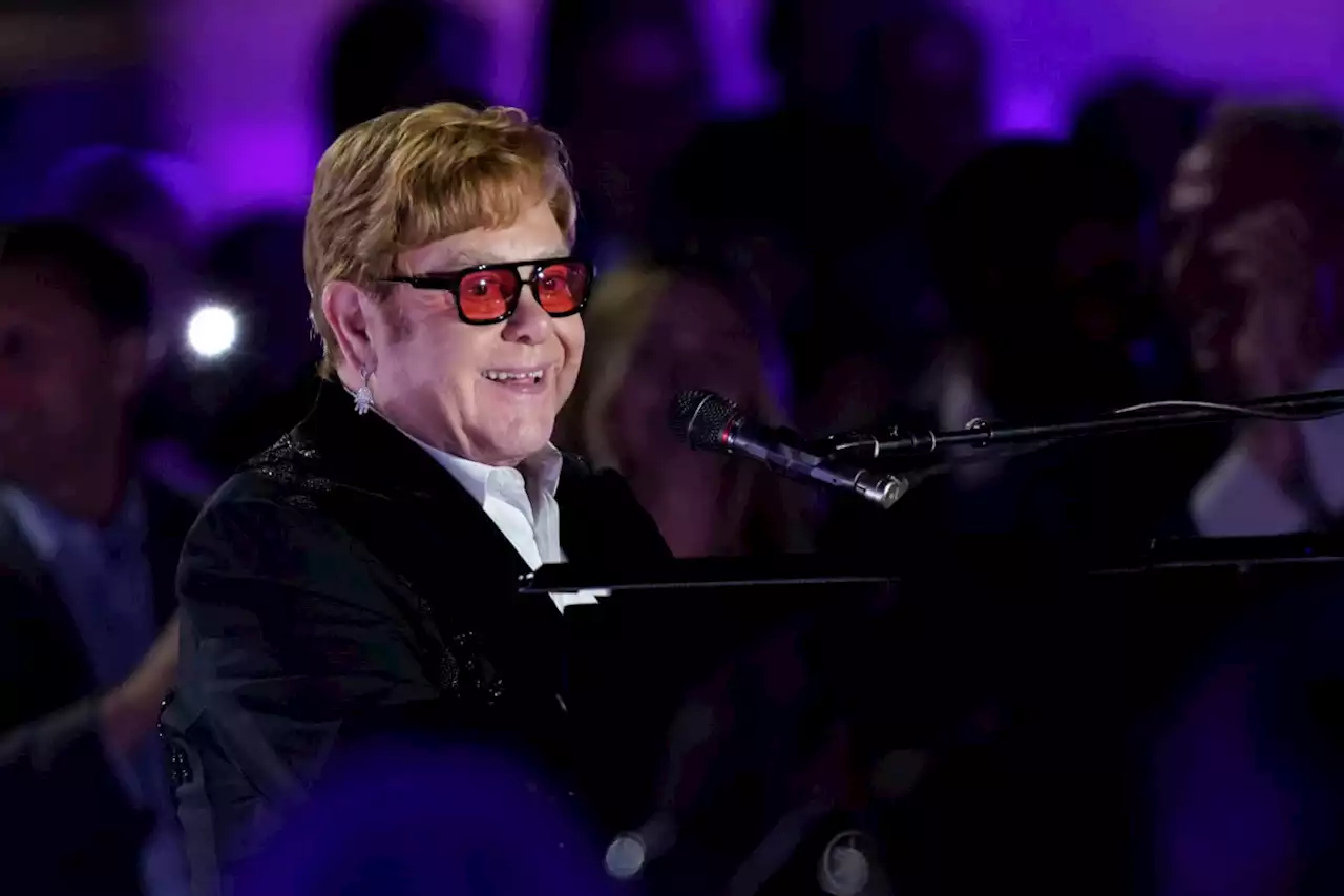 ‘Let’s have some music’: Elton John plays White House | amNewYork