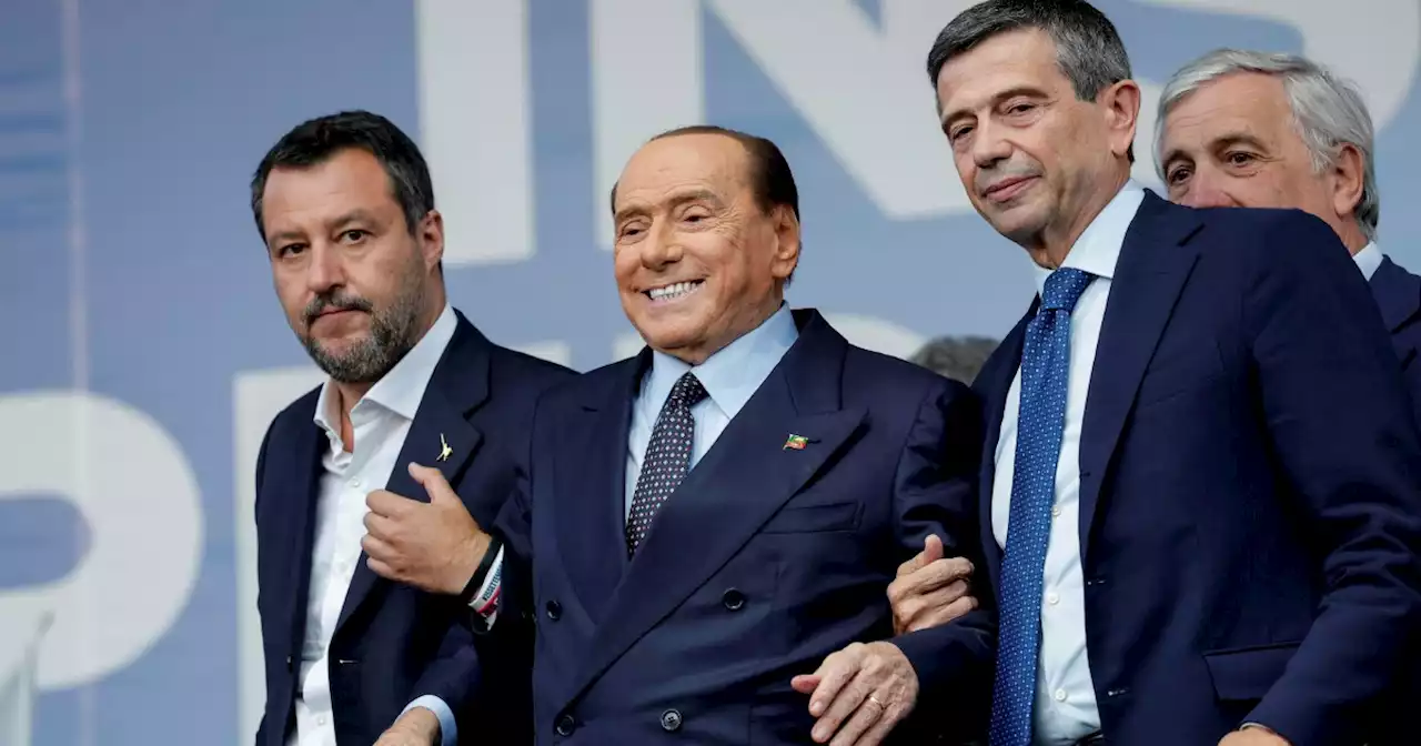 Qualcuno aiuti Berlusconi, ha bisogno di un amico - Il Fatto Quotidiano