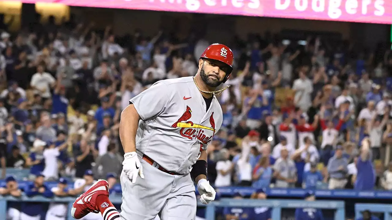 Albert Pujols emotional after hitting home run No. 700: ‘It's pretty special’