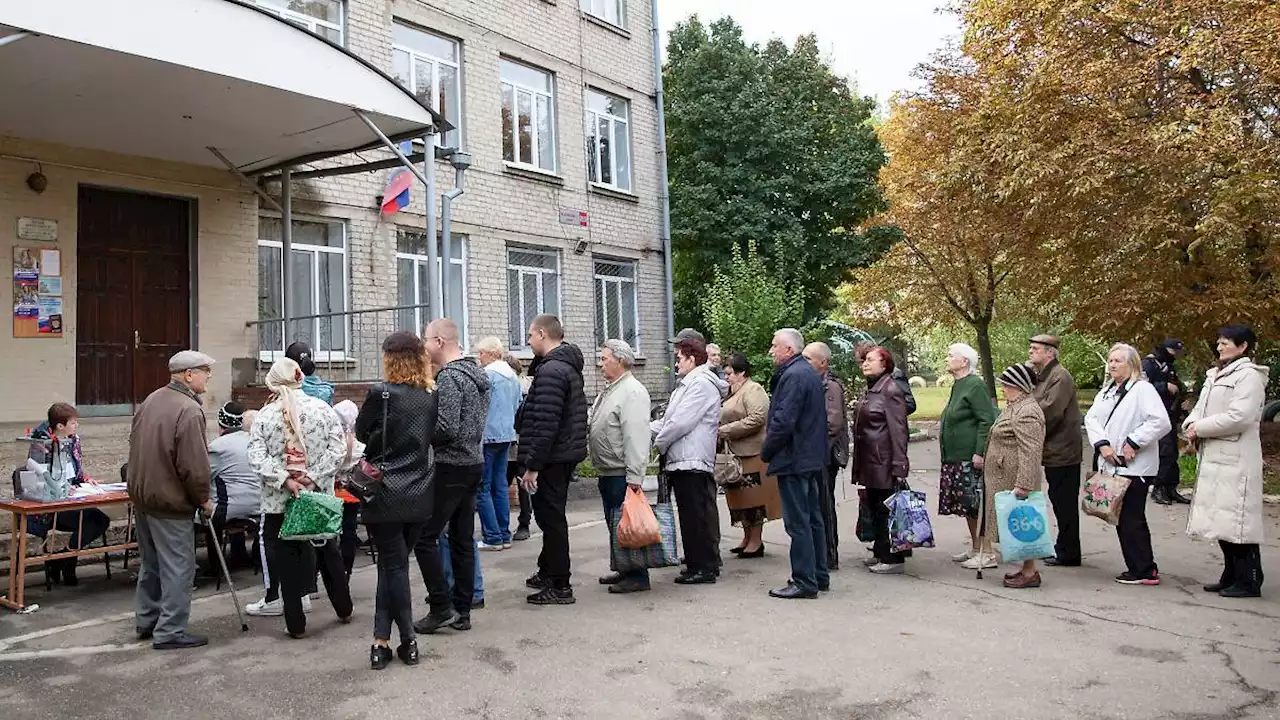 Deutscher Manager reist als 'Wahlbeobachter' in besetzte Gebiete