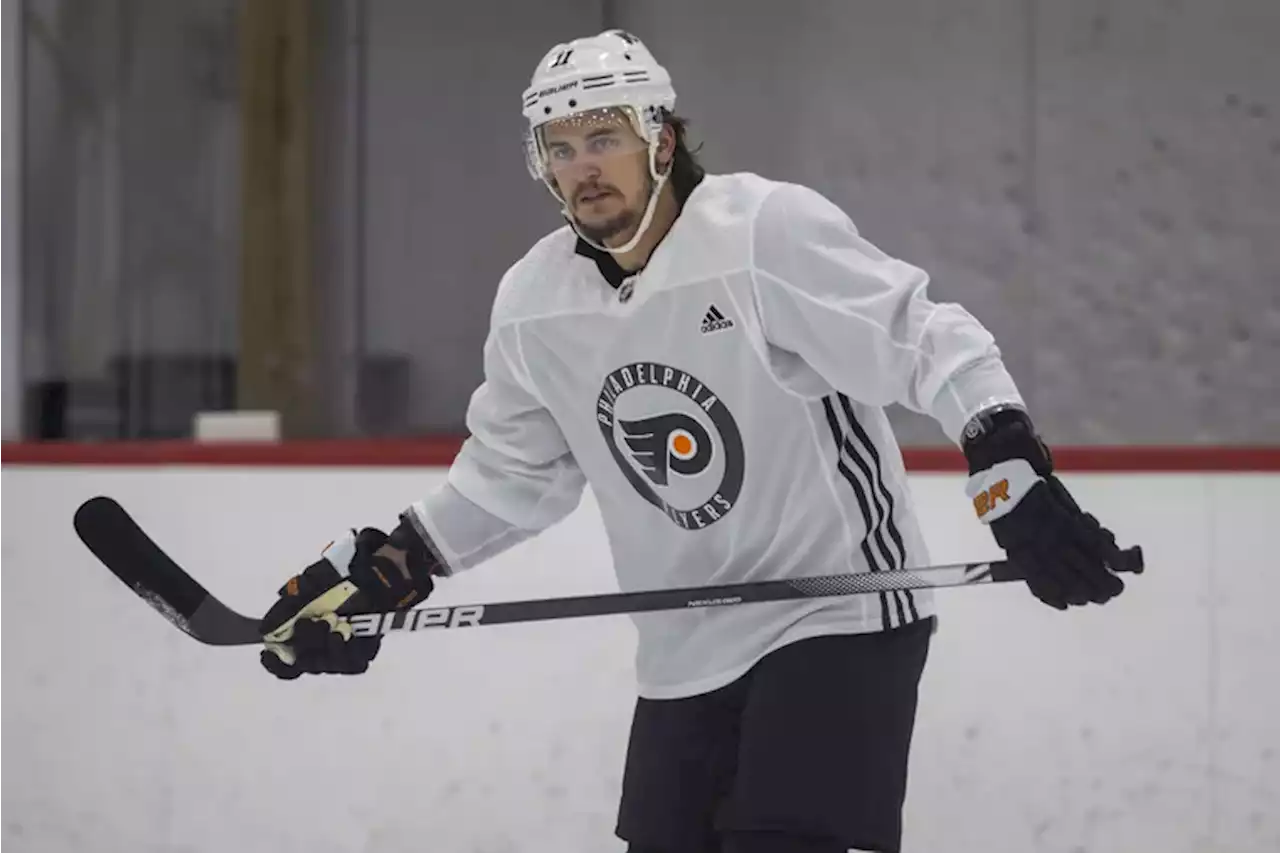 Flyers’ Travis Konecny shows off in scrimmage before sprinting more on Day 2 of John Tortorella’s training camp