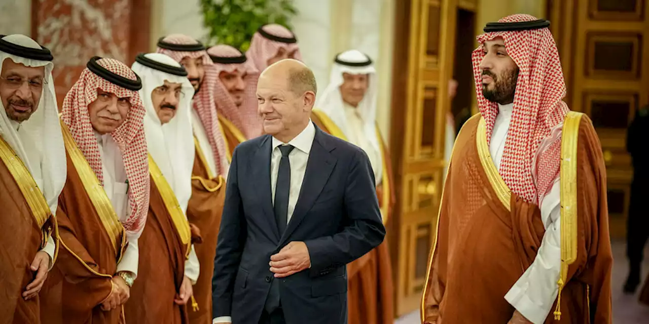 Bundeskanzler in Saudi-Arabien: Scholz von Kronprinz empfangen