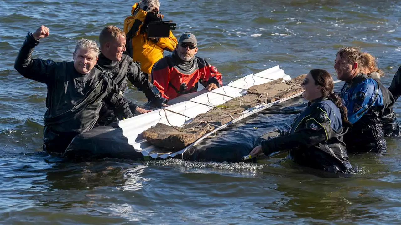 Archaeologists find 3,000-year-old canoe in Wisconsin, oldest in Great Lakes region by far