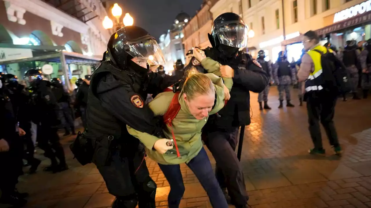 At anti-war protests in Russia, fears for the drafted as 'cannon fodder' and a brutal response by police