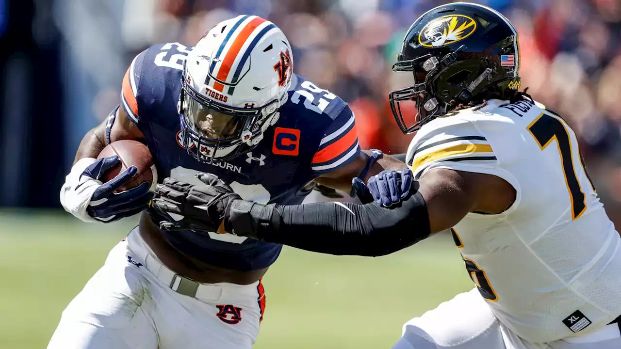 Auburn somehow beats Missouri thanks to missed FG, improbable overtime fumble