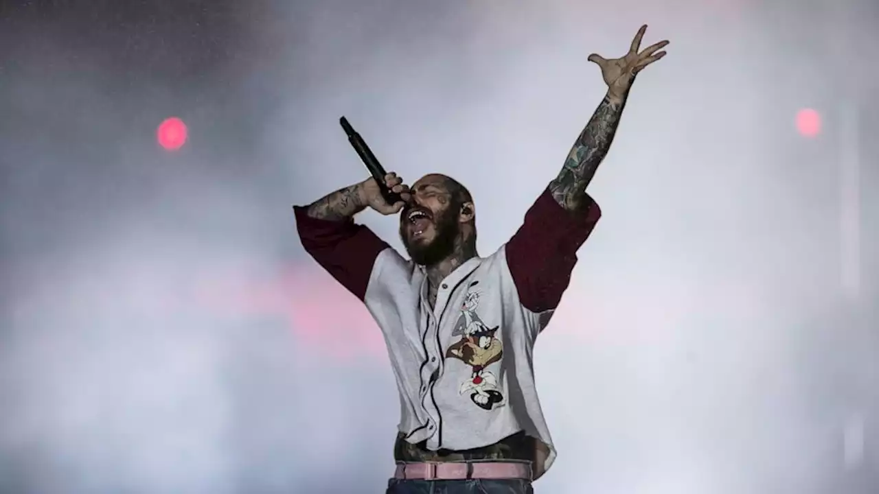 Post Malone, experiencing 'stabbing pain,' postpones show