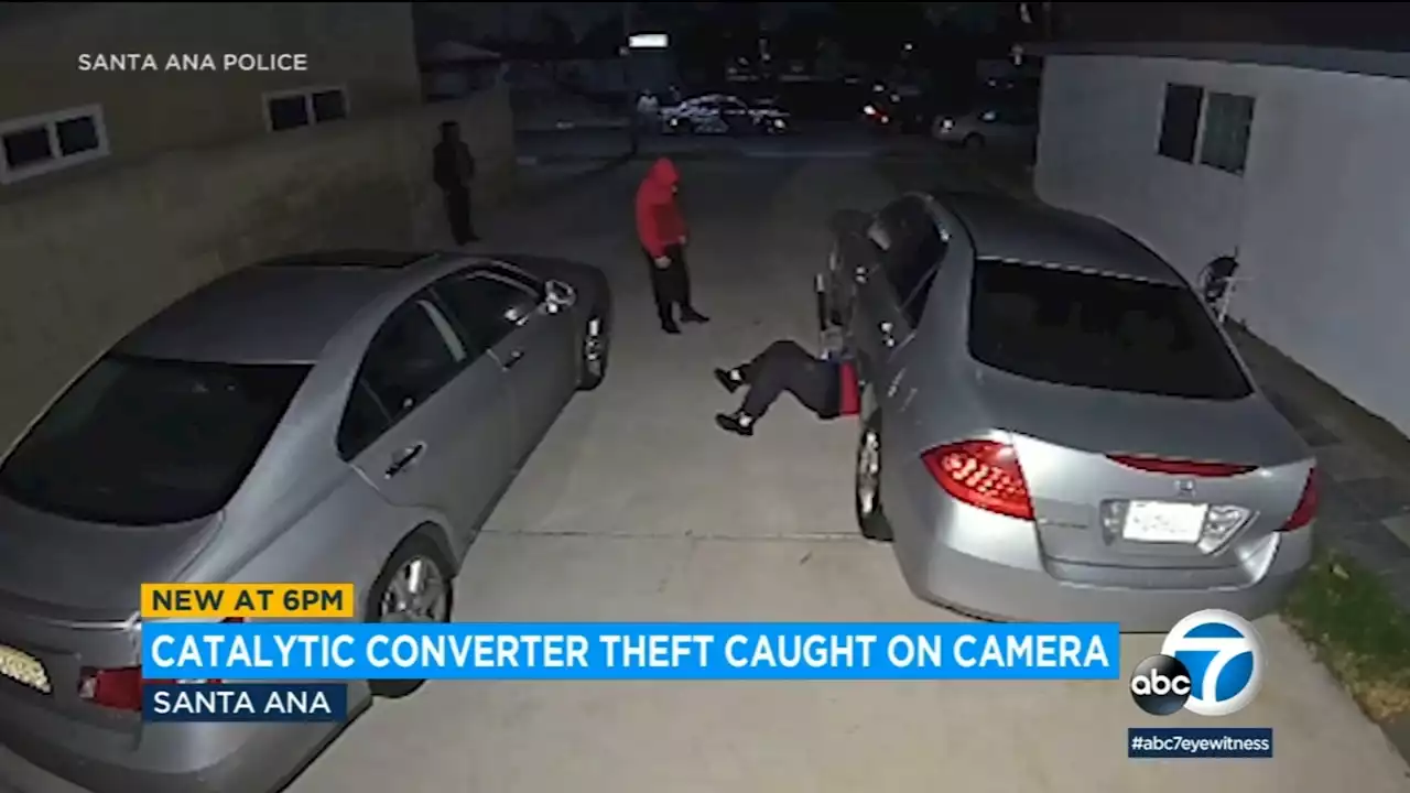 Video shows group of suspects in Santa Ana working together to steal catalytic converter