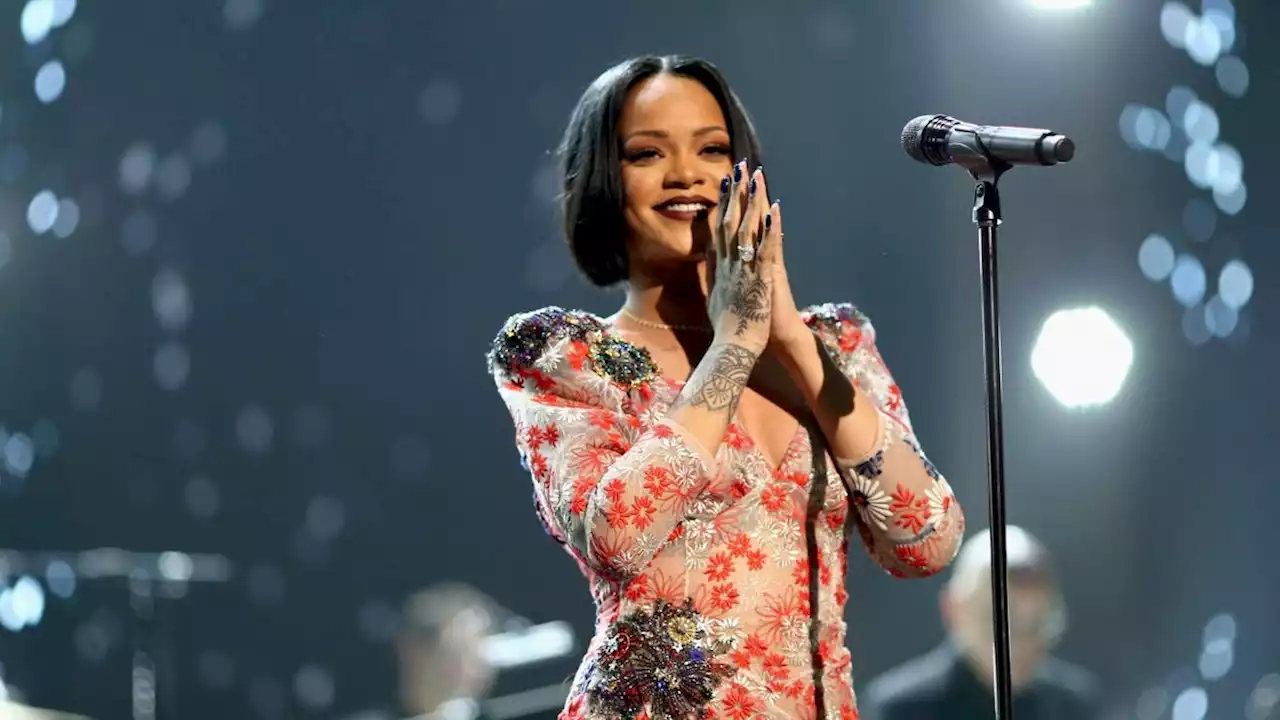 Rihanna to headline 2023 Super Bowl halftime show: 'It's on'