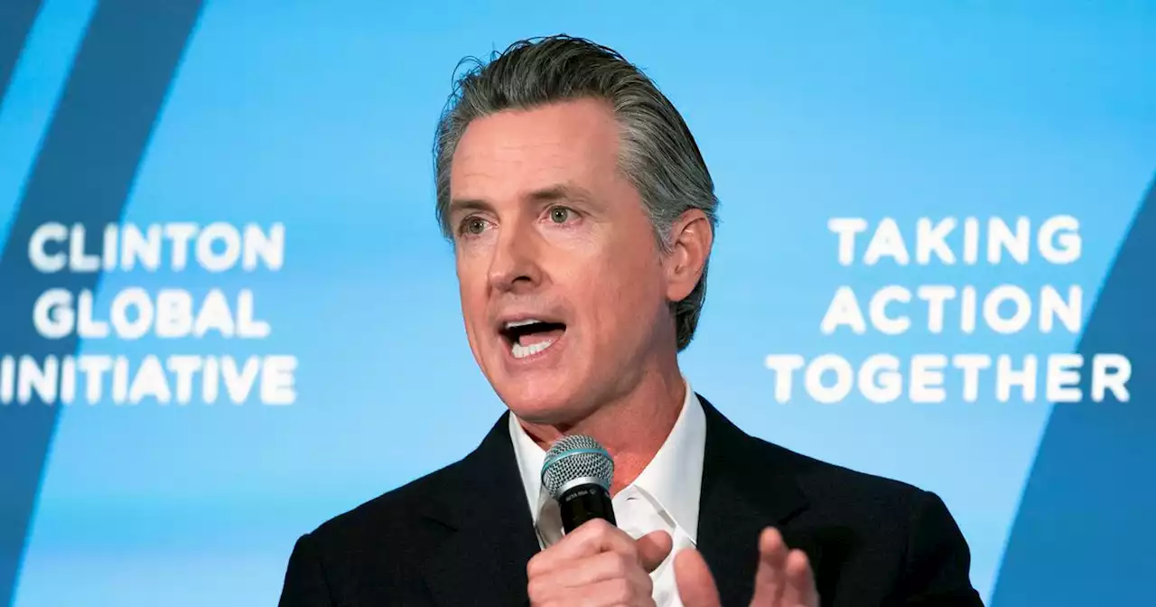 California governor travels to Texas amid feud with GOP