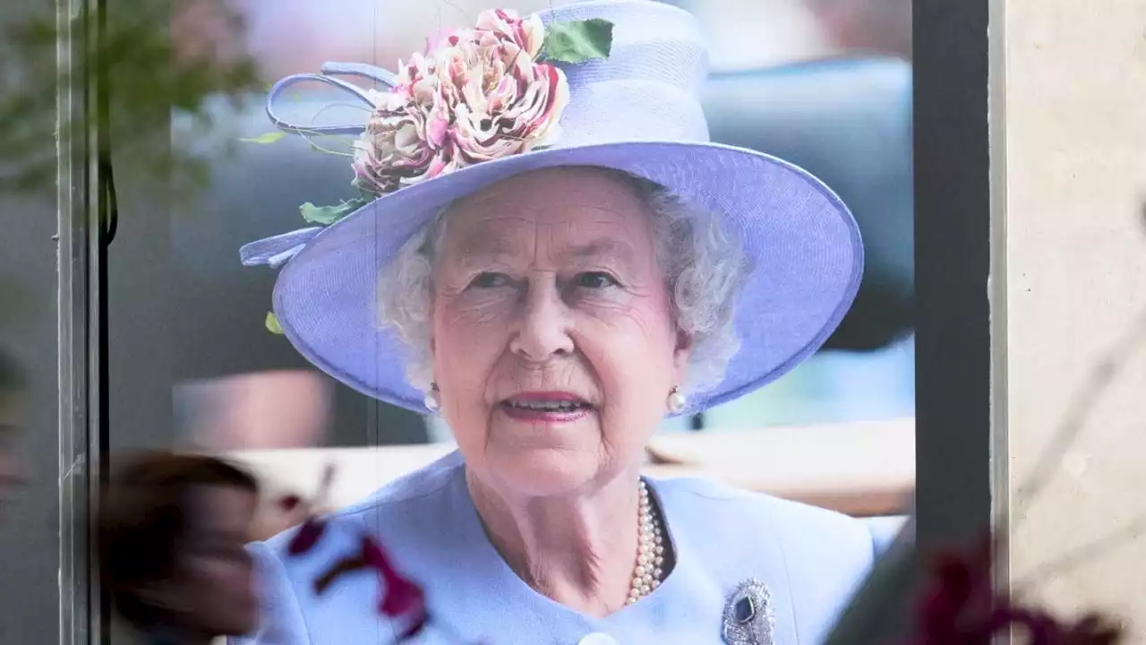 Queen Elizabeth's Ledger Stone at St. George's Chapel Revealed